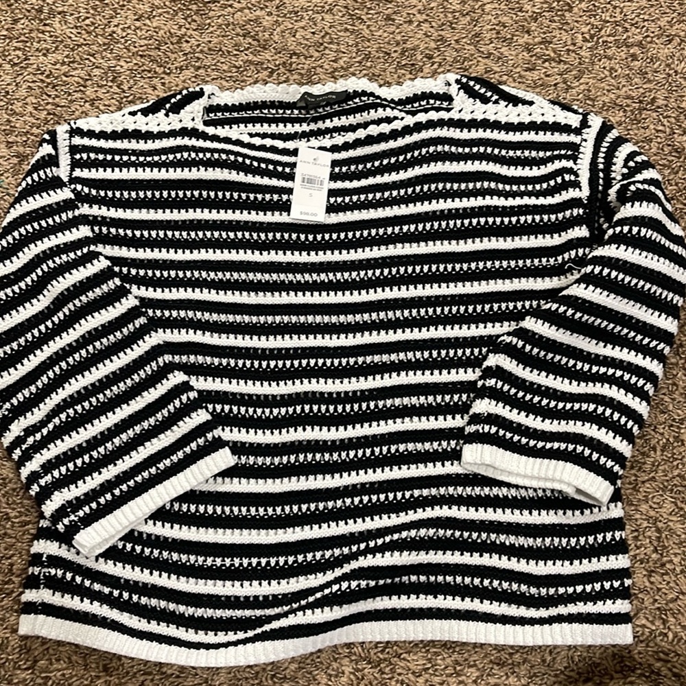 Women’s Ann Taylor black and white crochet sweater. Size small. New with tags.
